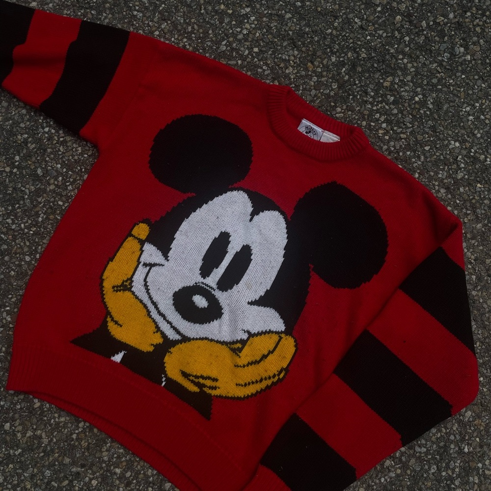 Vintage Mickey & Co sweater